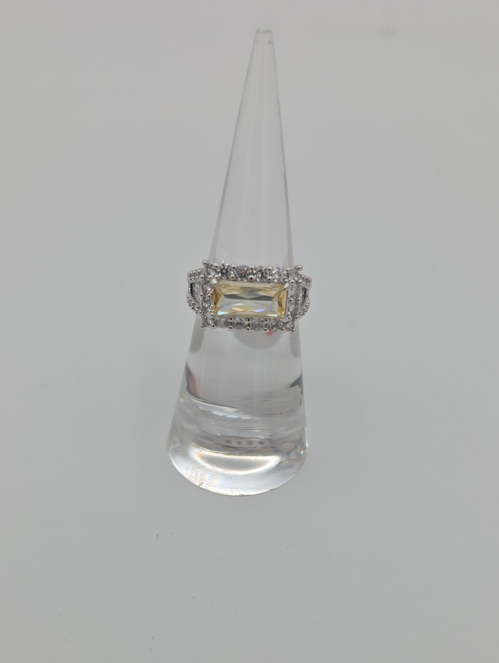 Elegant Lemon CZ Halo Ring